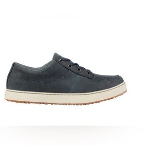 Ll Bean Mens Navy mountainside sneakers